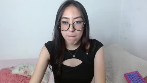 Nessa online show from 05.14.26