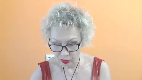 NessyJenixs online show from 05.29.26
