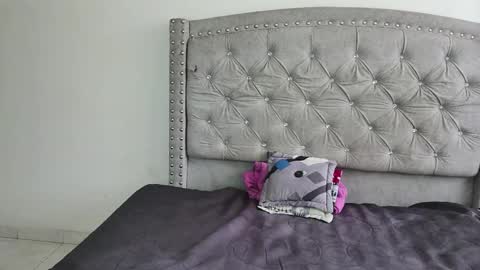 Snapshot of nesuko_kamado chatting on 11.22.25 nesuko_kamado online show from 11.22.25