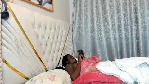 netfux_and_chill online show from 02.10.26