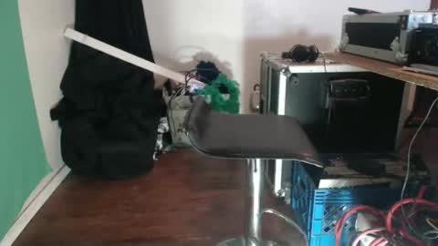 Snapshot of netgear70 chatting on 02.09.25 netgear70 online show from 02.09.25