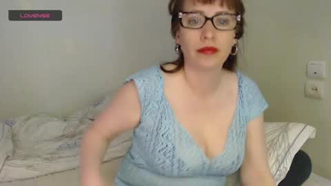 Snapshot of nettie789 chatting on 05.14.26 nettie789 online show from 05.14.26