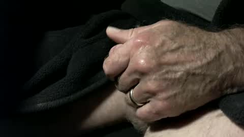 nevrsaynevr2000 online show from 10.02.25