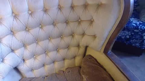 Snapshot of new_milf chatting on 02.07.25 Lilly online show from 02.07.25