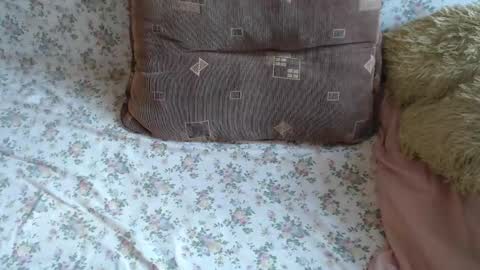 Snapshot of new_milf chatting on 02.27.25 Lilly online show from 02.27.25