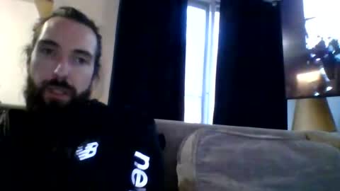 Snapshot of newchases chatting on 11.01.25 Landon Stazia online show from 11.01.25