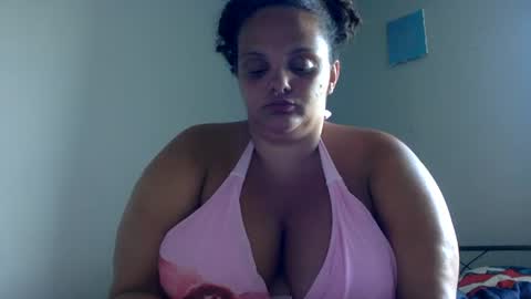 Snapshot of newfiebbw chatting on 07.26.26 Ms. Natural online show from 07.26.26