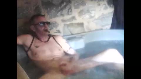 newfun11 online show from 11.04.25