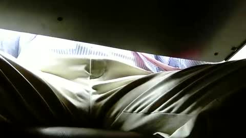 Daring online show from 11.10.25