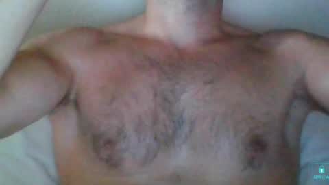 Snapshot of newtyguy90 chatting on 12.08.24 newtyguy90 online show from 12.08.24