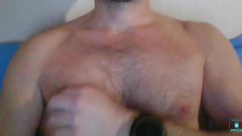 Snapshot of newtyguy90 chatting on 01.17.25 newtyguy90 online show from 01.17.25