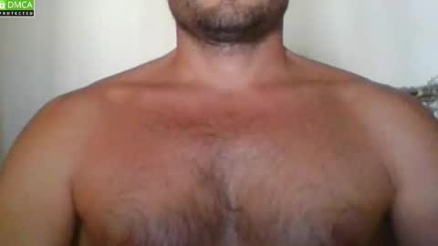 Snapshot of newtyguy90 chatting on 10.03.25 newtyguy90 online show from 10.03.25