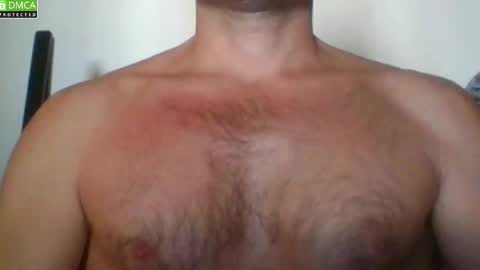 Snapshot of newtyguy90 chatting on 11.03.25 newtyguy90 online show from 11.03.25