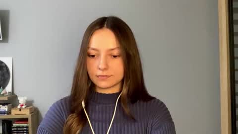 Agne online show from 10.26.25