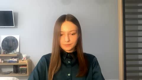 Agne online show from 11.22.25