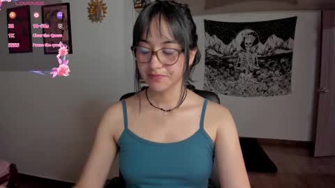 Snapshot of nia_blaze chatting on 02.26.25 Nia online show from 02.26.25