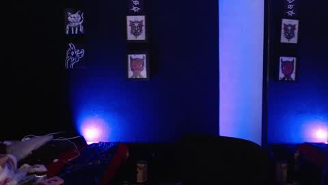 Snapshot of niakat_ chatting on 12.11.24 niakat online show from 12.11.24