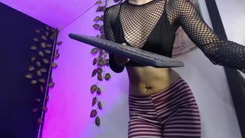  niakat  online show from 04.05.26