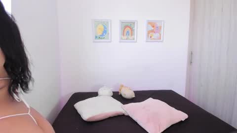  Nia  online show from 01.17.26