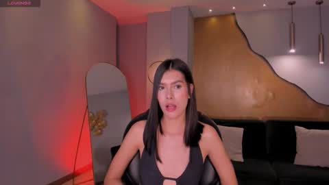 Call me Nia  online show from 02.13.26