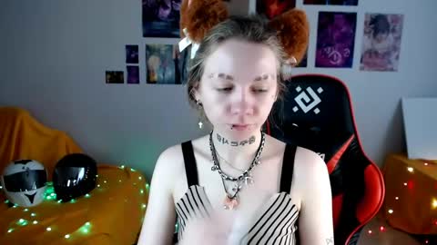 nica_kawaii online show from 05.21.26