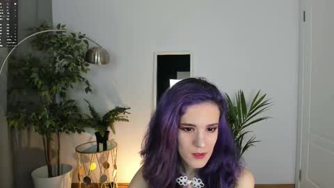 Snapshot of nicavelvet chatting on 11.23.25 Auralana online show from 11.23.25