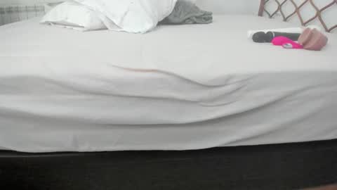 Snapshot of nicebrown chatting on 02.01.26 Sfora online show from 02.01.26