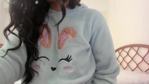 Snapshot of nicebrown chatting on 02.19.26 Sfora online show from 02.19.26