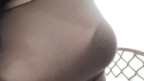 Snapshot of nicebrown chatting on 03.20.26 Sfora online show from 03.20.26