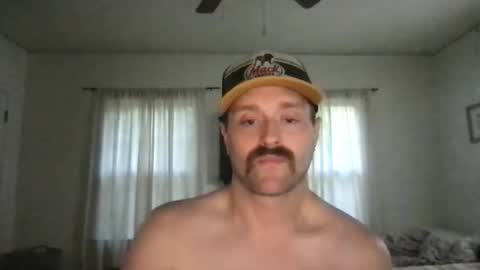 NiceButtNiceGuy online show from 04.22.26