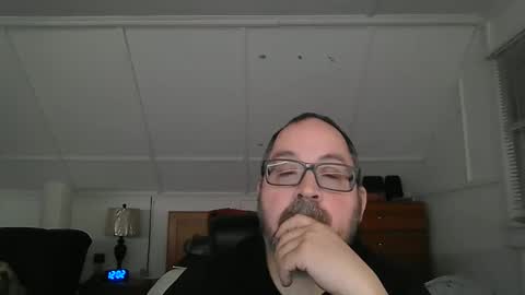 Snapshot of niceguy7208 chatting on 03.04.25 niceguy7208 online show from 03.04.25