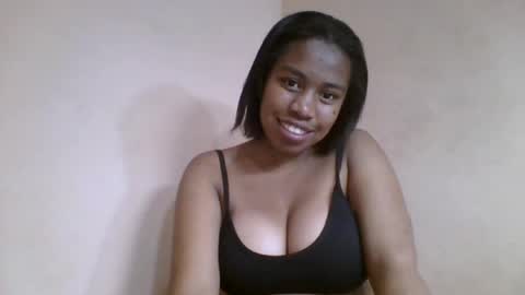 Snapshot of nicelly01 chatting on 06.14.26 nicelly01 online show from 06.14.26