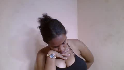 Snapshot of nicelly01 chatting on 06.16.26 nicelly01 online show from 06.16.26