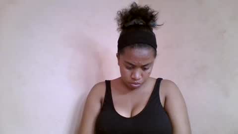 Snapshot of nicelly01 chatting on 06.29.26 nicelly01 online show from 06.29.26
