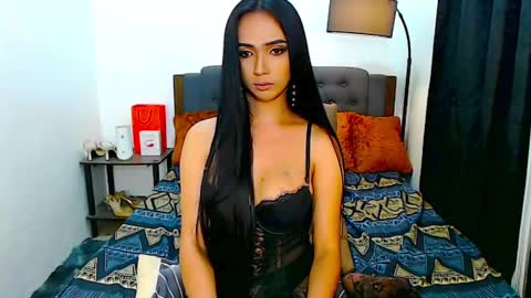 Snapshot of nicetouch_69 chatting on 02.14.25 Olivia online show from 02.14.25