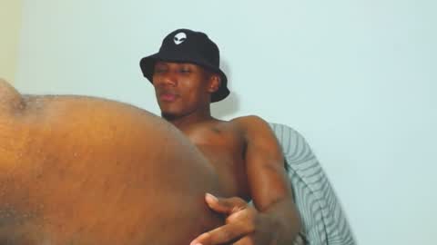 NICHOLAS online show from 01.24.25