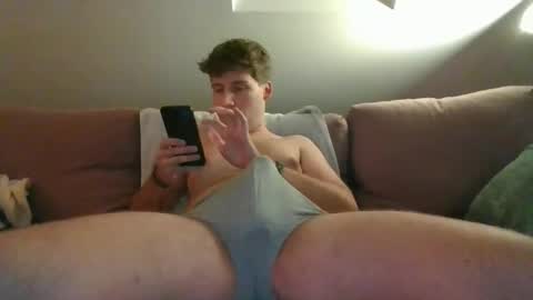 Snapshot of nick00202 chatting on 01.12.26 Nick online show from 01.12.26