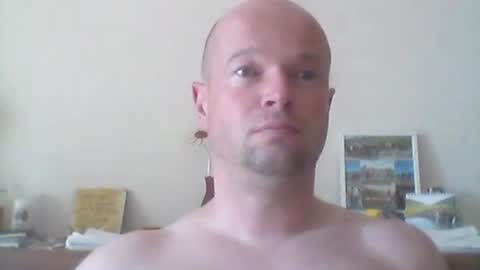 nick1990b online show from 08.05.26