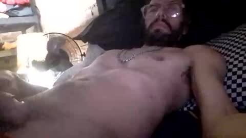 Snapshot of nick_943650 chatting on 10.01.25 nick vilanova online show from 10.01.25