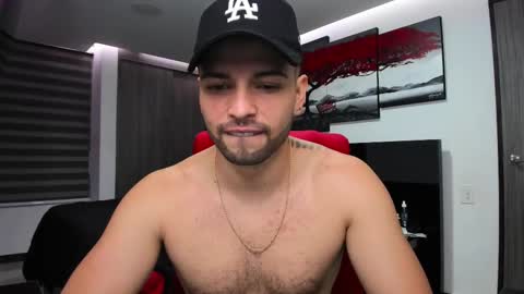 Snapshot of nick_klaus chatting on 02.17.25 Nick Klaus online show from 02.17.25