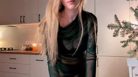 Nicka Cherie online show from 01.10.26