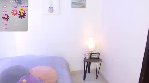 Snapshot of nickeymoon chatting on 11.28.25 Nicole Silvermoon online show from 11.28.25