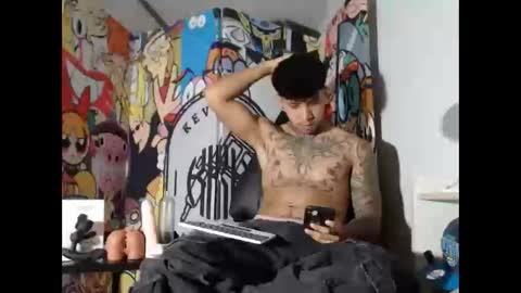 Snapshot of nickhot0609 chatting on 12.03.24 Nickhot0609 online show from 12.03.24