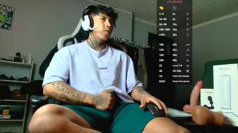 Snapshot of nickhot0609 chatting on 09.24.25 Nickhot0609 online show from 09.24.25