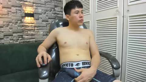 Nickk Wolff online show from 09.23.25