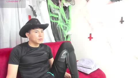 Nickk Wolff online show from 10.27.25