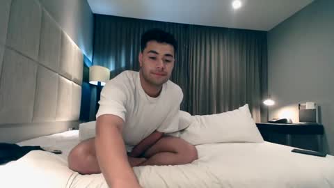 Nick maxx online show from 01.29.25