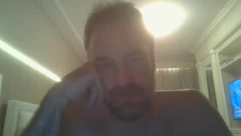nicknut07 online show from 10.28.25