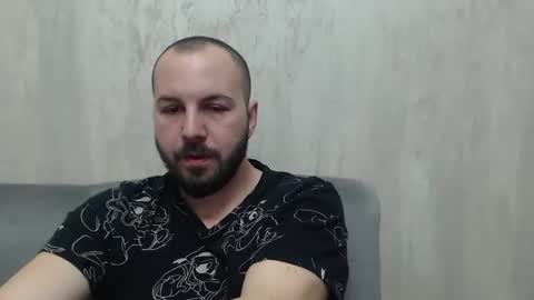 Snapshot of nickolas22 chatting on 01.20.25 Julian online show from 01.20.25