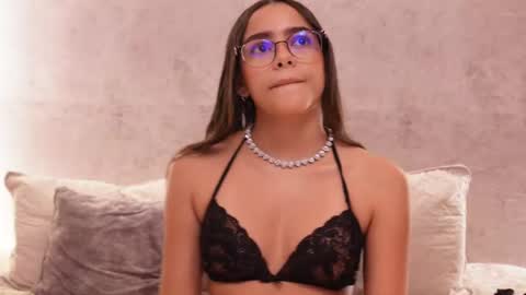 Snapshot of nicky_and_blake chatting on 06.10.26 nicky and blake online show from 06.10.26